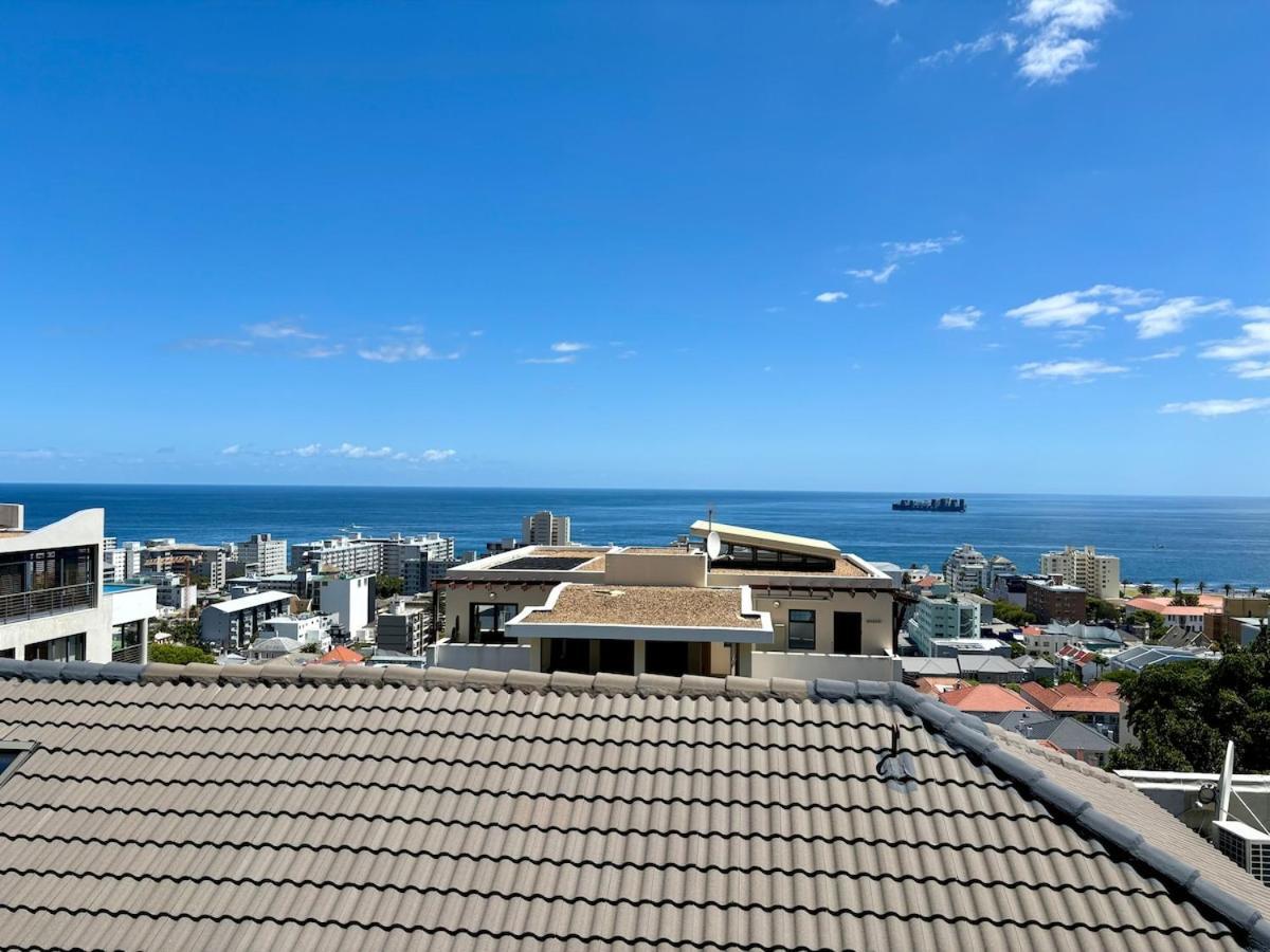 Apartment Stunning Sea-view With Balcony *