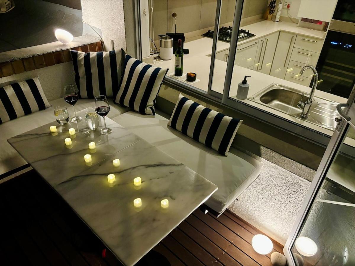 Apartment Stunning Sea-view With Balcony Cape Town