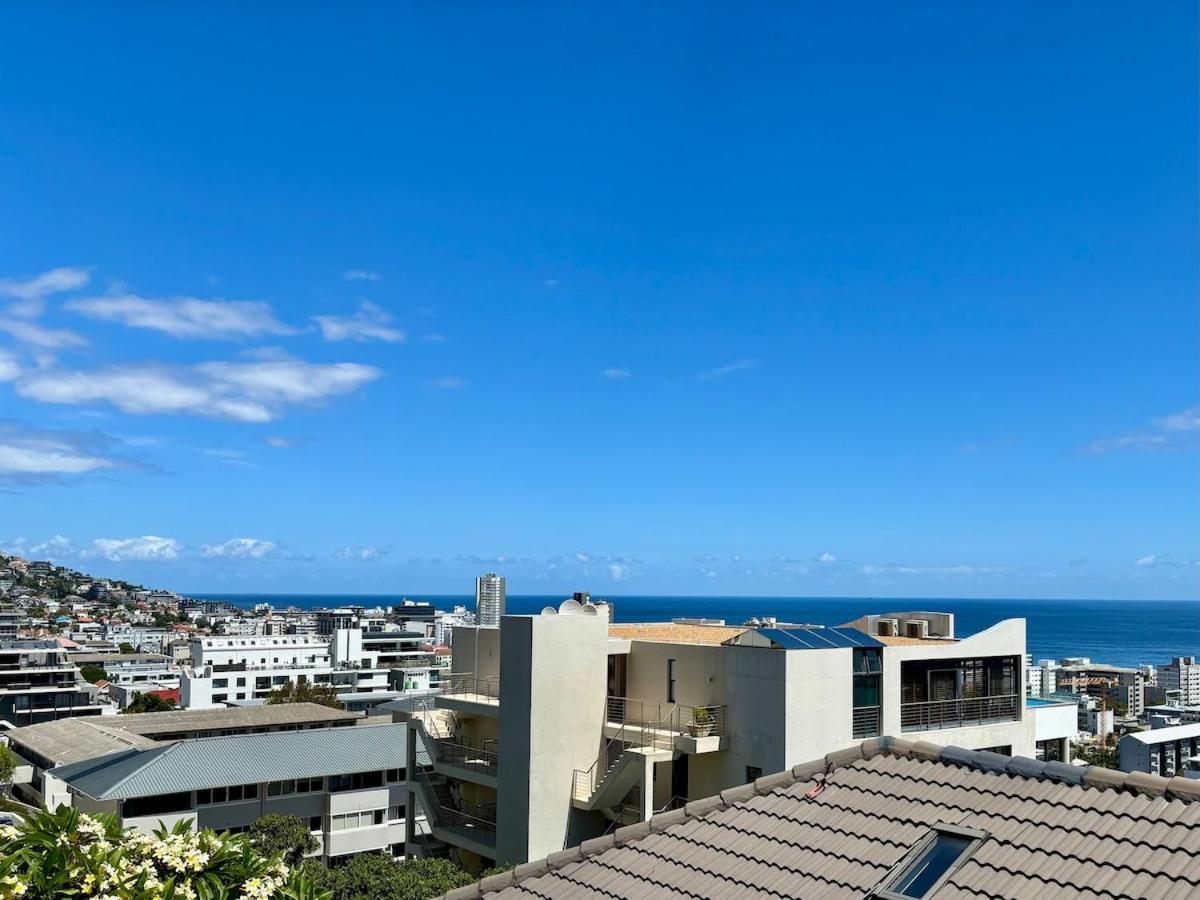 Stunning Sea-view With Balcony *